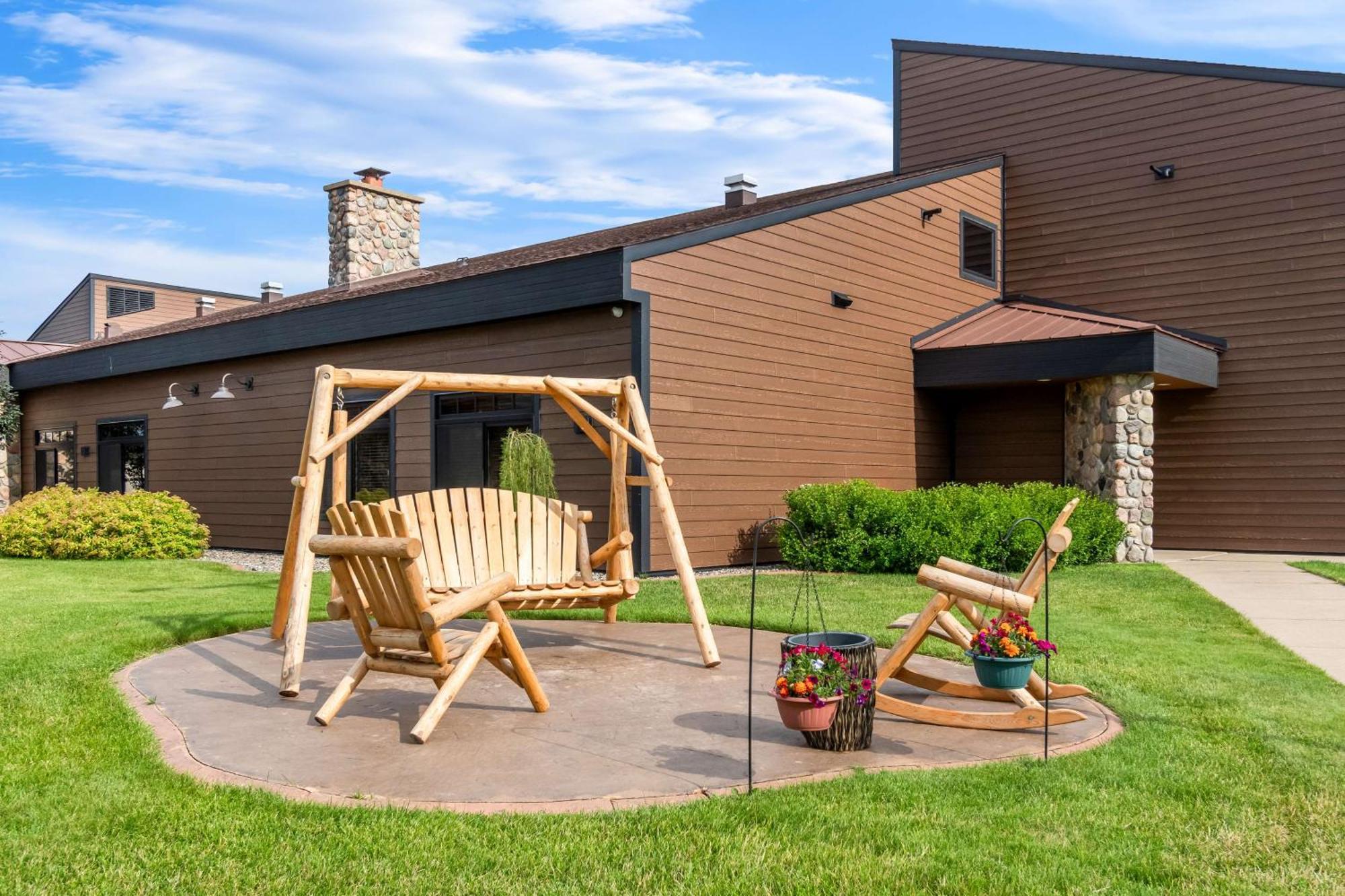 Heartland Inn & Suites, Surestay Collection By Best Western Park Rapids 외부 사진