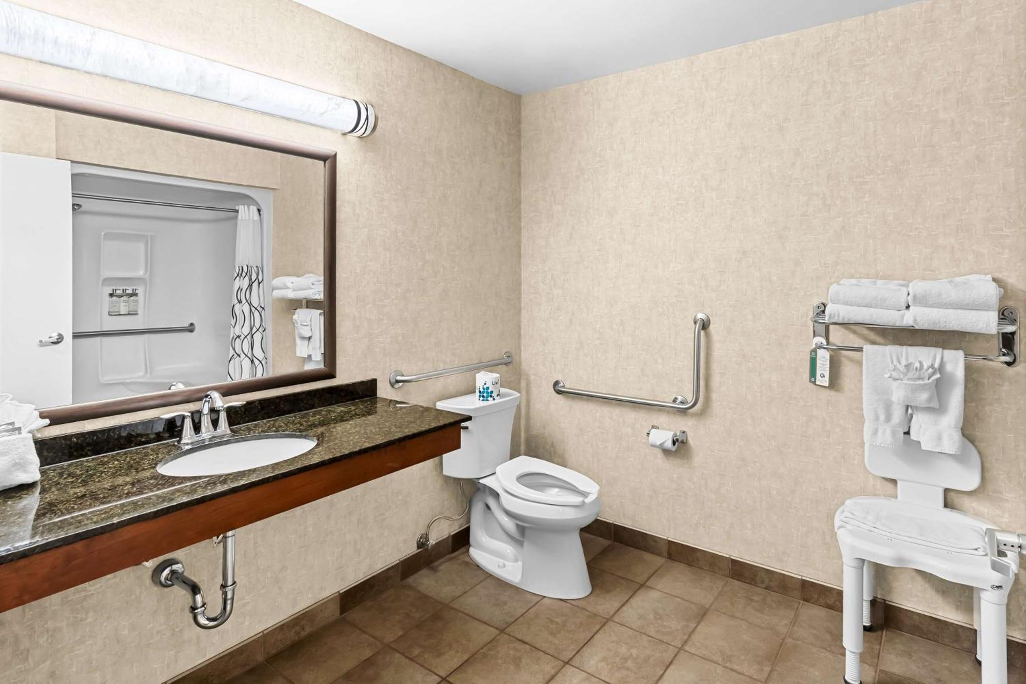Heartland Inn & Suites, Surestay Collection By Best Western Park Rapids 외부 사진