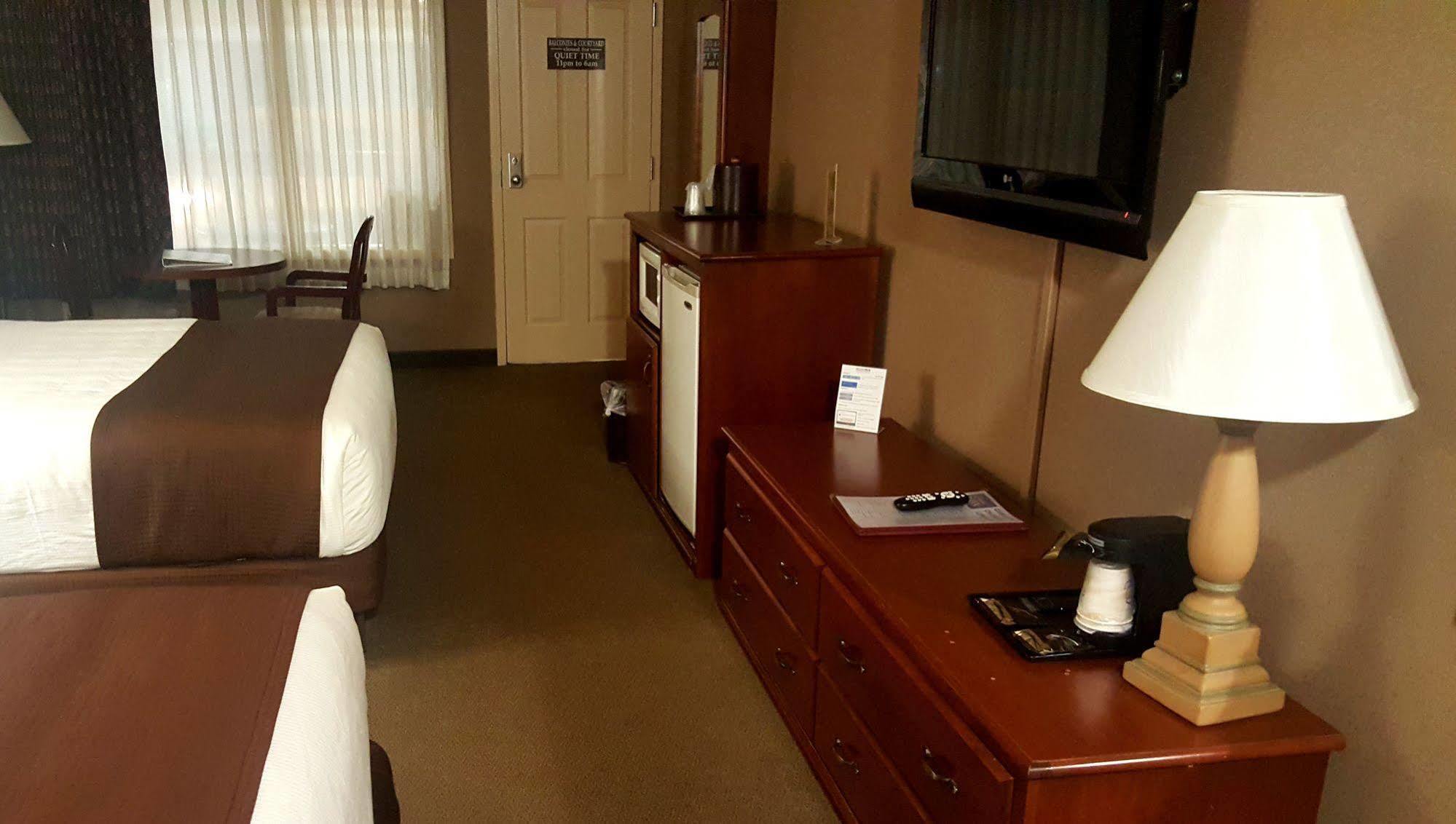 Heartland Inn & Suites, Surestay Collection By Best Western Park Rapids 외부 사진